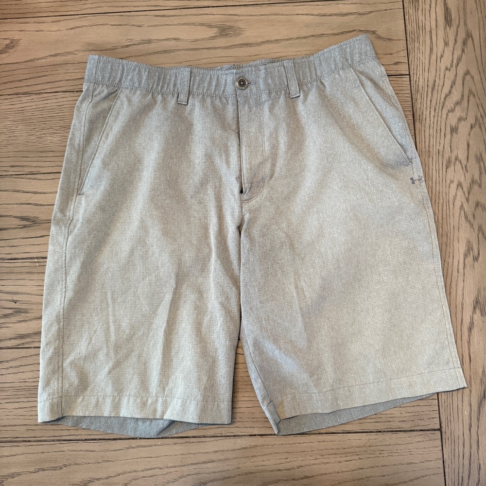 Under Armour Gray Flat Front Golf Shorts